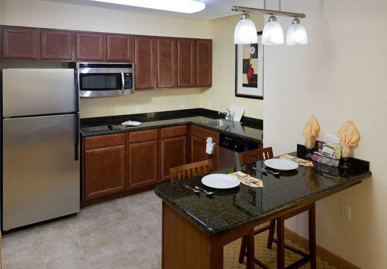 Residence Inn Tucson Airport Room photo